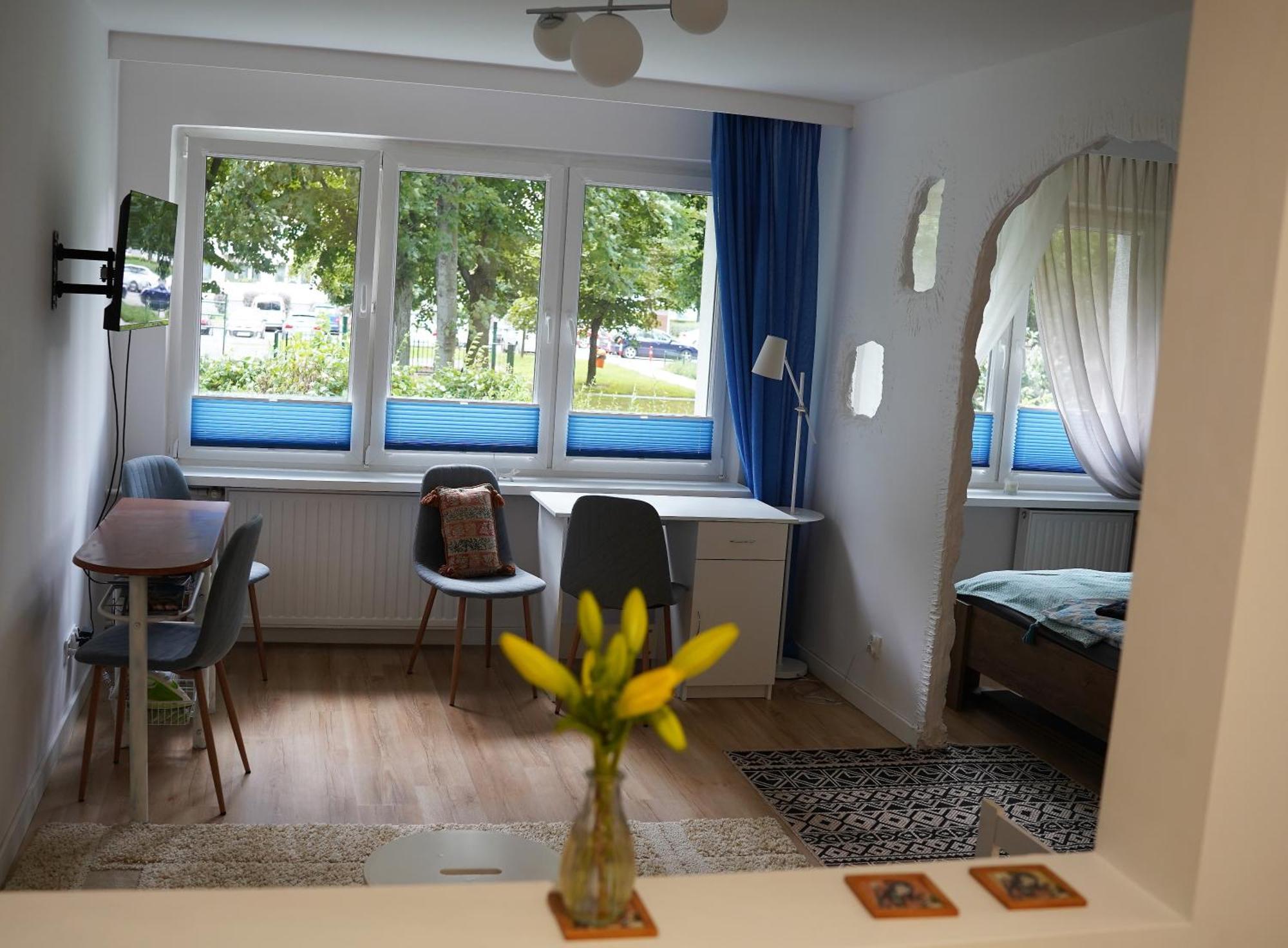 Nice Apartament With Small Tub ワルシャワ エクステリア 写真